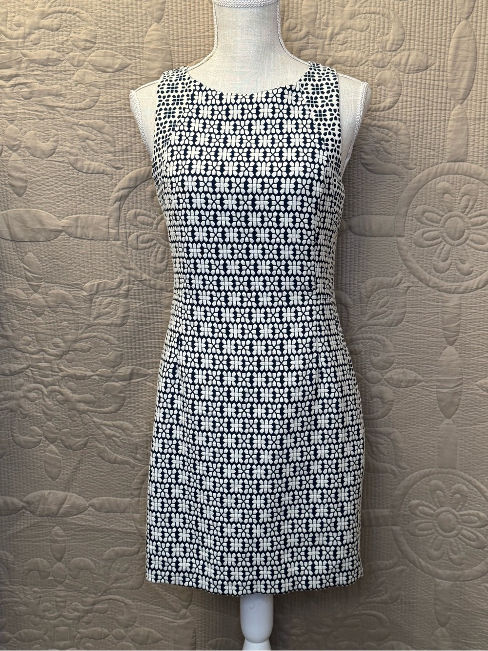 Banana Republic Navy and White Sleeveless Patterned Mini Dress